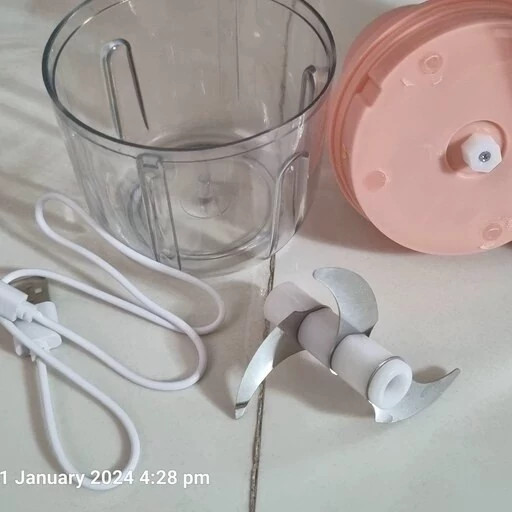 خرد کن مدل intelligent electric garlic machine کد ۷۰۵۷