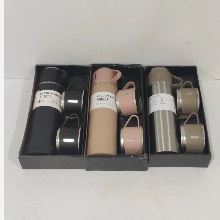 فلاسک مدل کادویی VACUUM FLASK SET گنجایش 0.5 لیتر به همراه 3 لیوان کد ۶۸۴۵