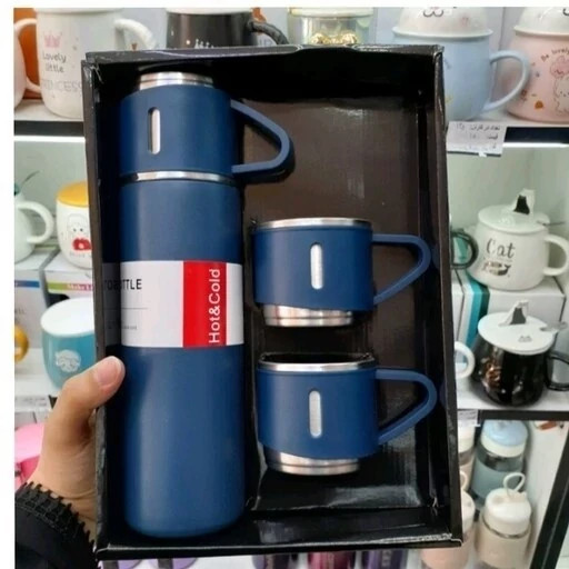 فلاسک مدل کادویی VACUUM FLASK SET گنجایش 0.5 لیتر به همراه 3 لیوان کد ۶۸۴۵