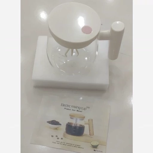 ماگ پیرکس همزن دار کد ۶۸۳۴