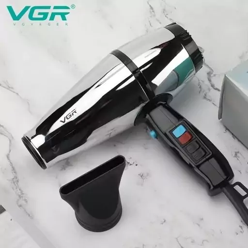 سشوار وی جی آر مدل V-466 با باد سرد و متمرکزکننده