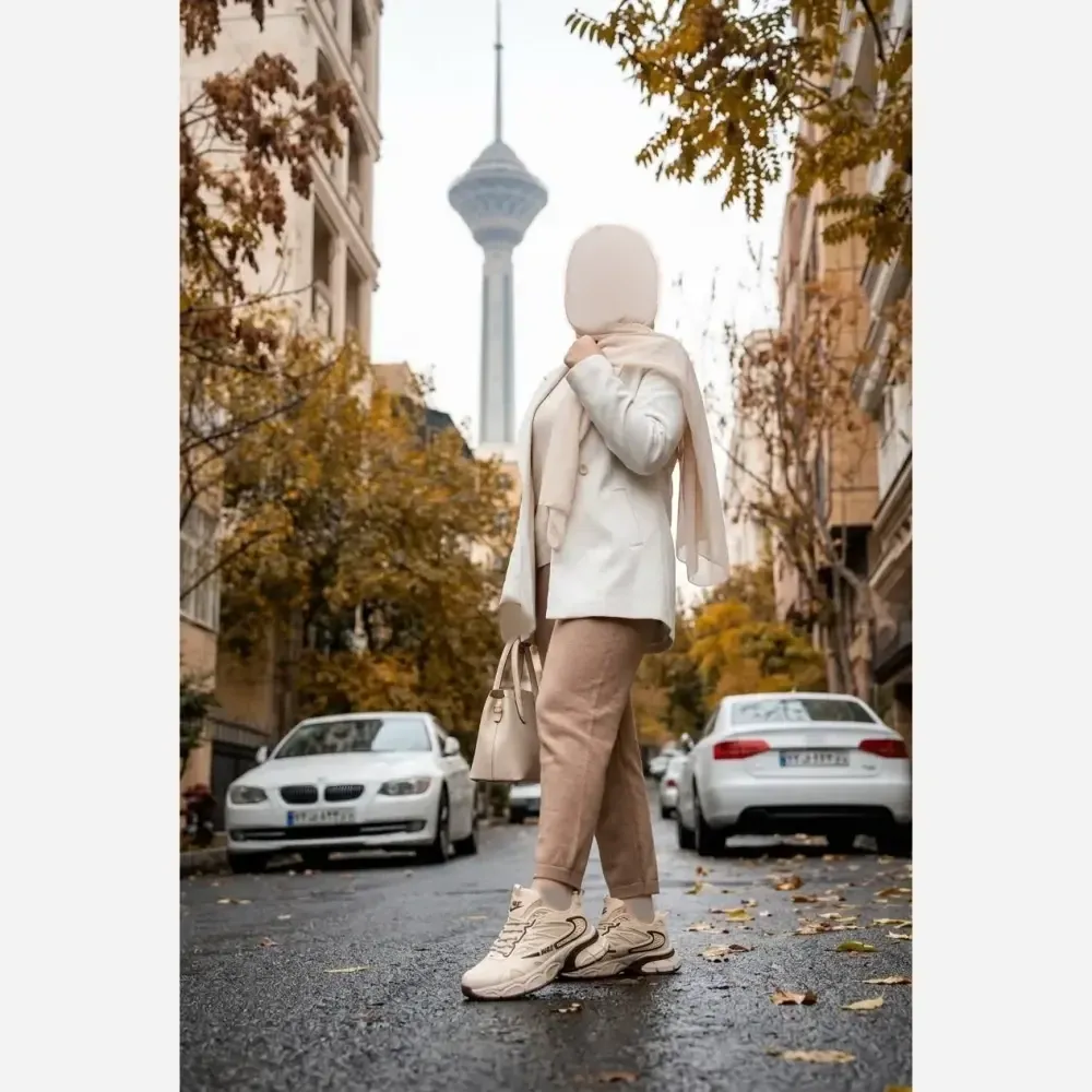 کیف مجلسی زنانه مدل اهو جنس ورنی درجه یک ابعاد 19 در 25 سانتیمتر