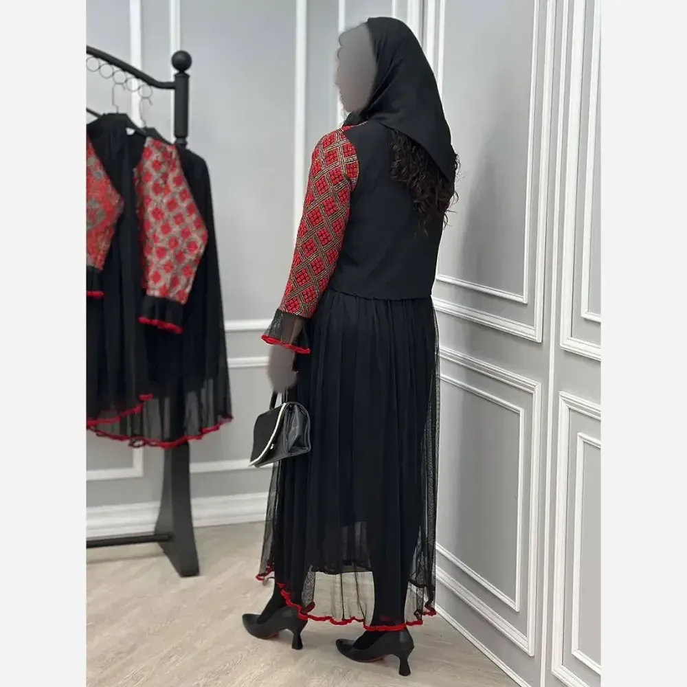 کت و دامن زنانه مدل گلرخ جنس تافته سوزن دوزی فری سایز 36 تا 46