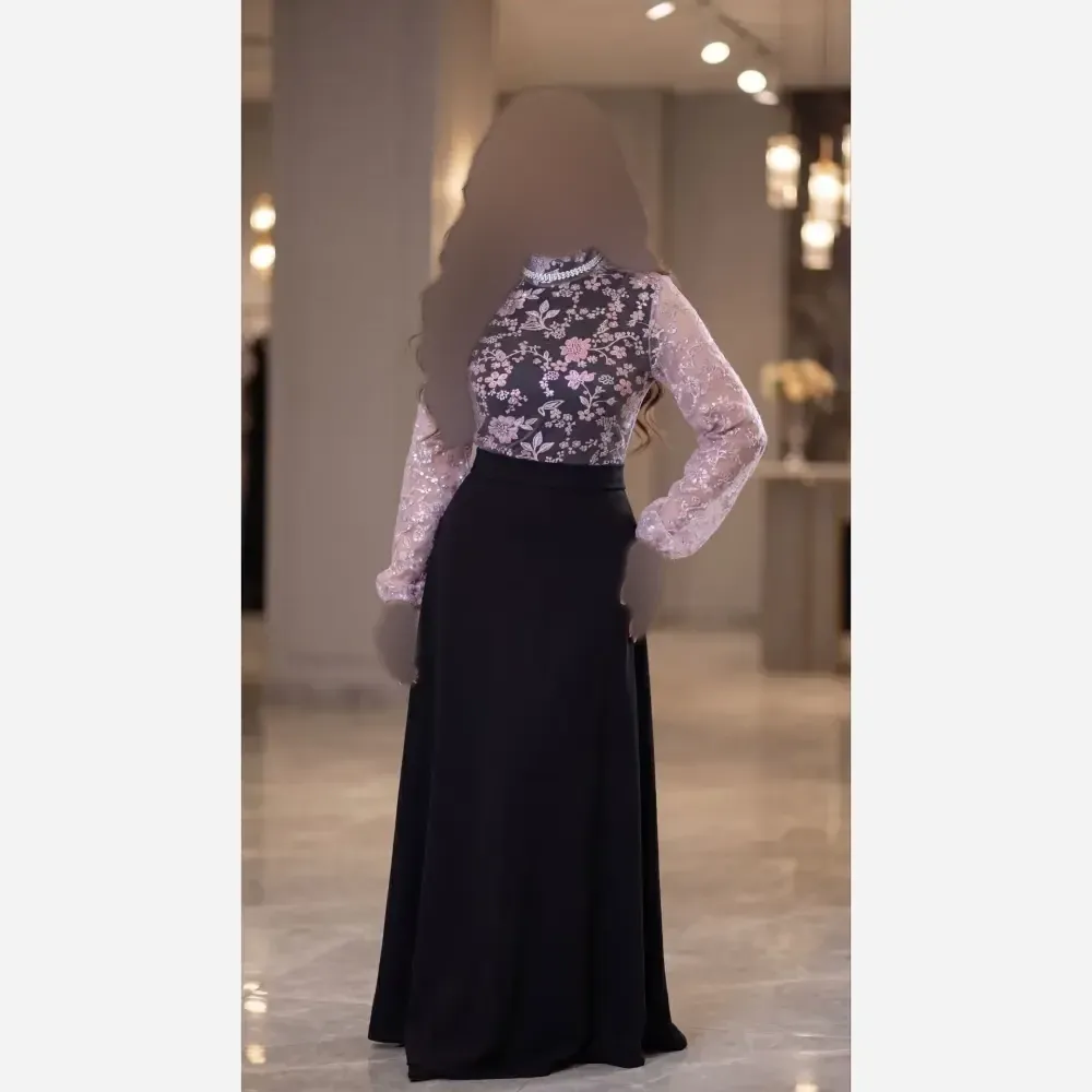 پیراهن مجلسی زنانه مدل هاریکا جنس فلامنت و تور رنگ مشکی قد 160