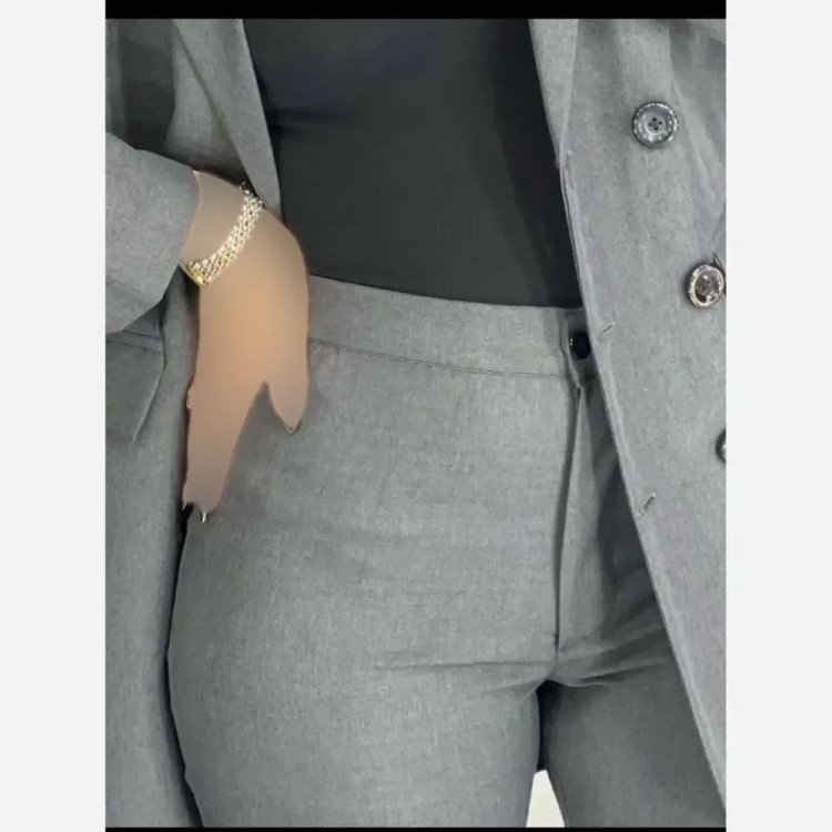 کت و شلوار اداری زنانه پارچه فاستونی در سه رنگ مشکی سرمه ای طوسی