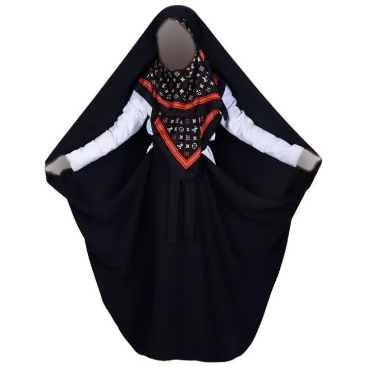 چادر دخترانه مدل حسنا جنس کرپ حریرالاسود مشکی