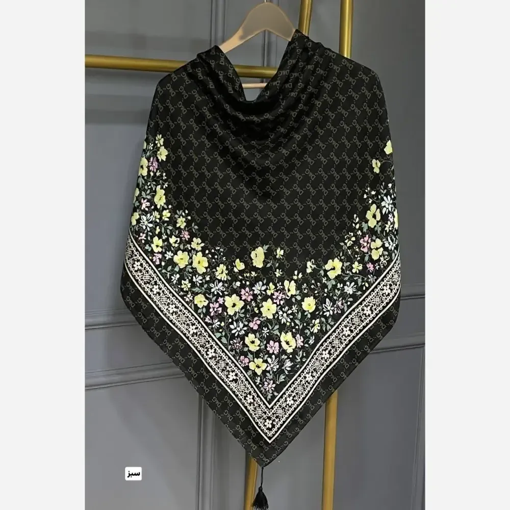 روسری نخی قواره 130 طرح گل دی رنگ سبز و کرم