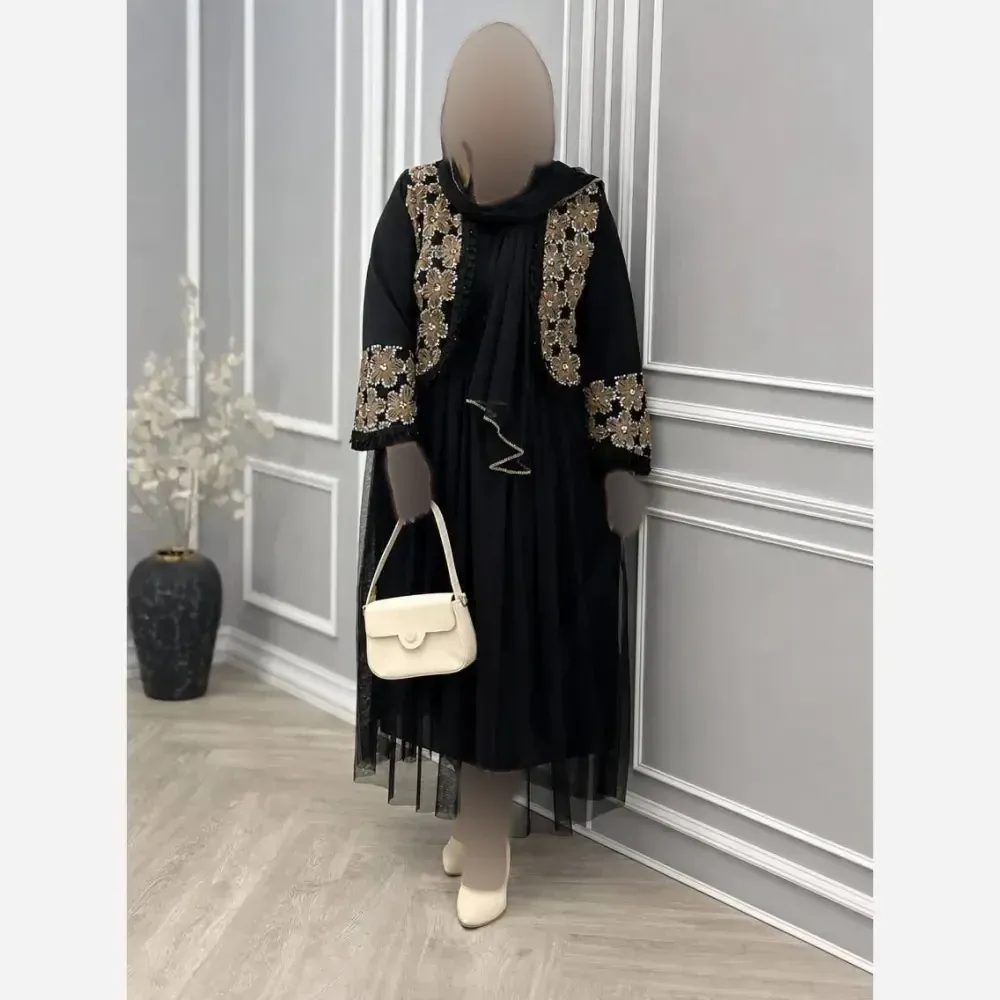 ست سه تیکه کت و دامن و شال مدل روناک جنس مازراتی و تور سایز فری 38 تا 46