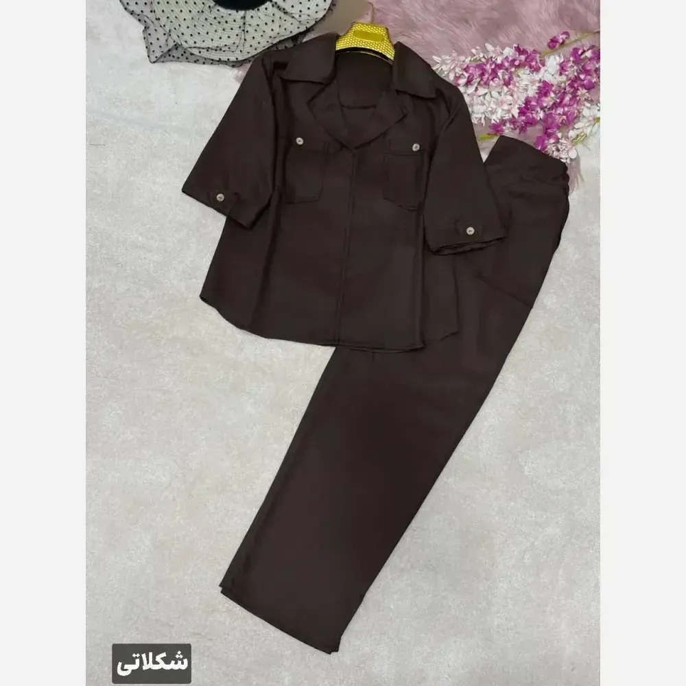 شومیز یقه انگلیسی شادی کرپ بوگاتی فری سایز 38 تا 46 بند تنظیم رنگ بندی متنوع