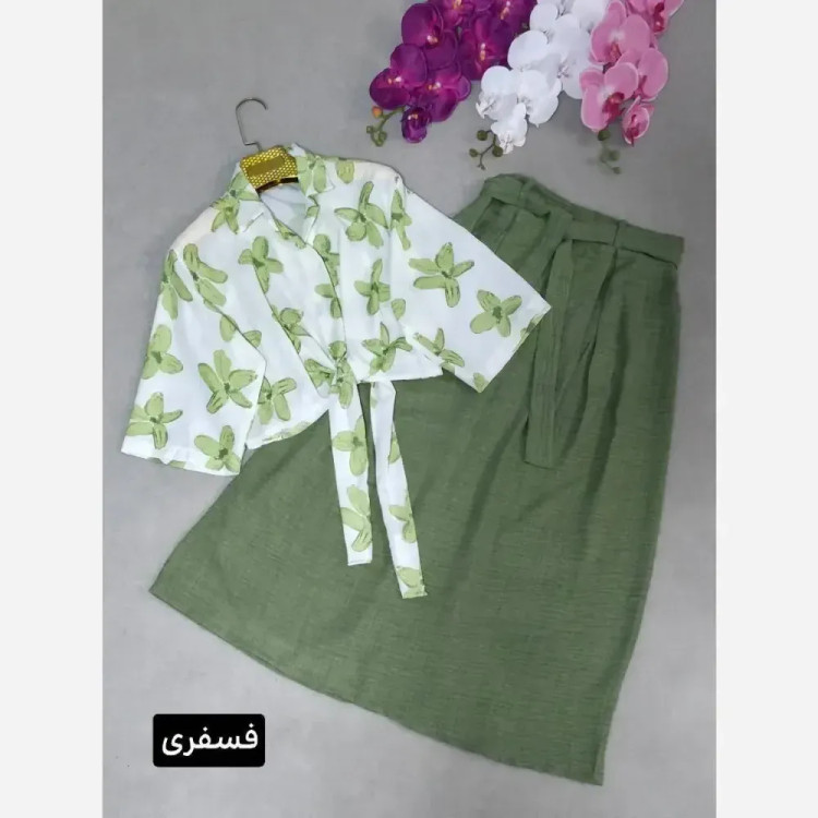 کفتان زنانه مدل شکوفه فری سایز جنس ینزی درجه یک کمربنددار رنگ مشکی و کرم و سورمه ای