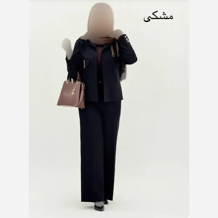 کت شلوار زنانه مازراتی درجه یک مدل بهار رنگ مشکی و سورمه ای