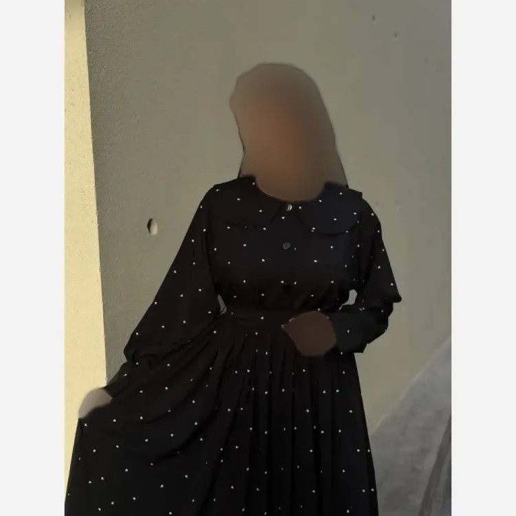پیراهن پینترسی قلبی کرپ فلورا درجه یک مشکی فری سایز