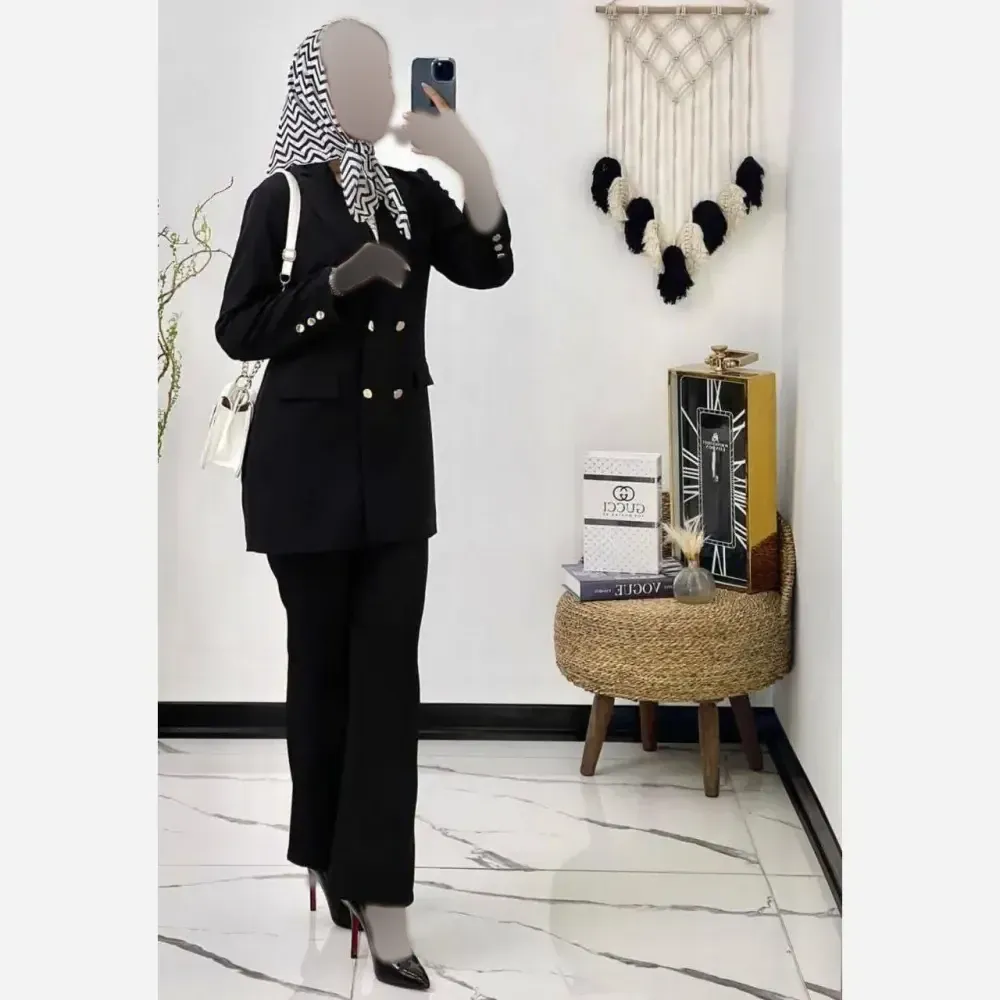 کت شلوار زنانه مازراتی درجه یک مدل نگین دمپا گشاد رنگ مشکی قهوه ای نسکافه ای