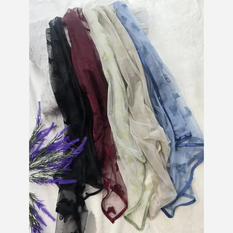 مینی پروانه تور مخمل کوبی فری سایز ابعاد 75 در 75