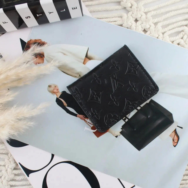 جاکارتی چرم مصنوعی روزمره دکمه ای